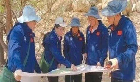 内蒙古哈达门沟有一群找矿人—— 人民日报：用厘米级精度捕捉“黄金脉络”（身边的经济故事·我的“十四五”）